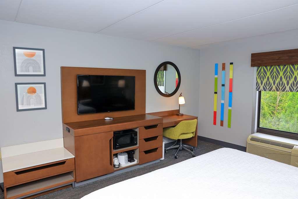 Hampton Inn Atlanta-Canton Habitación foto