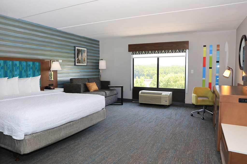 Hampton Inn Atlanta-Canton Habitación foto