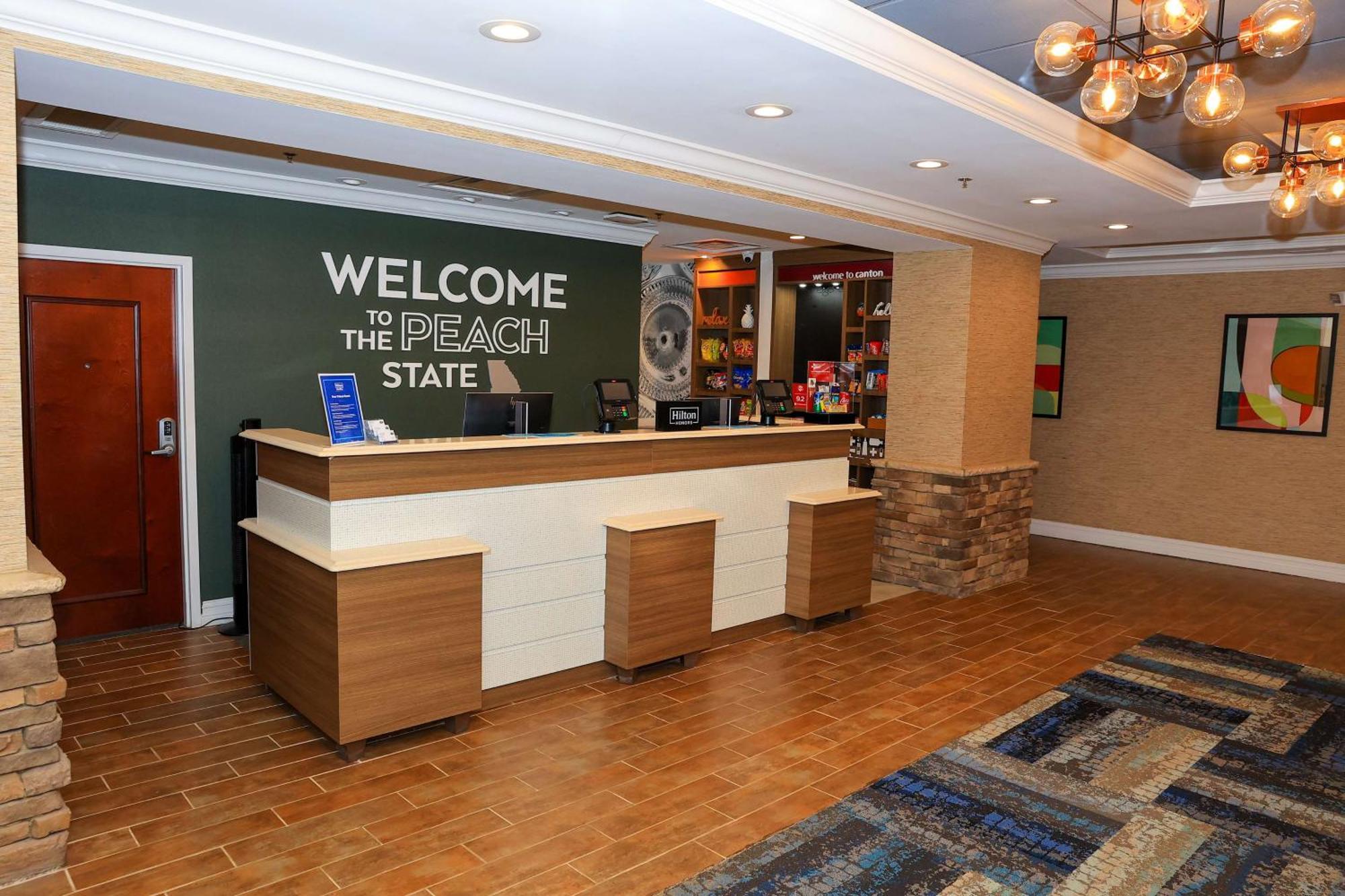 Hampton Inn Atlanta-Canton Exterior foto